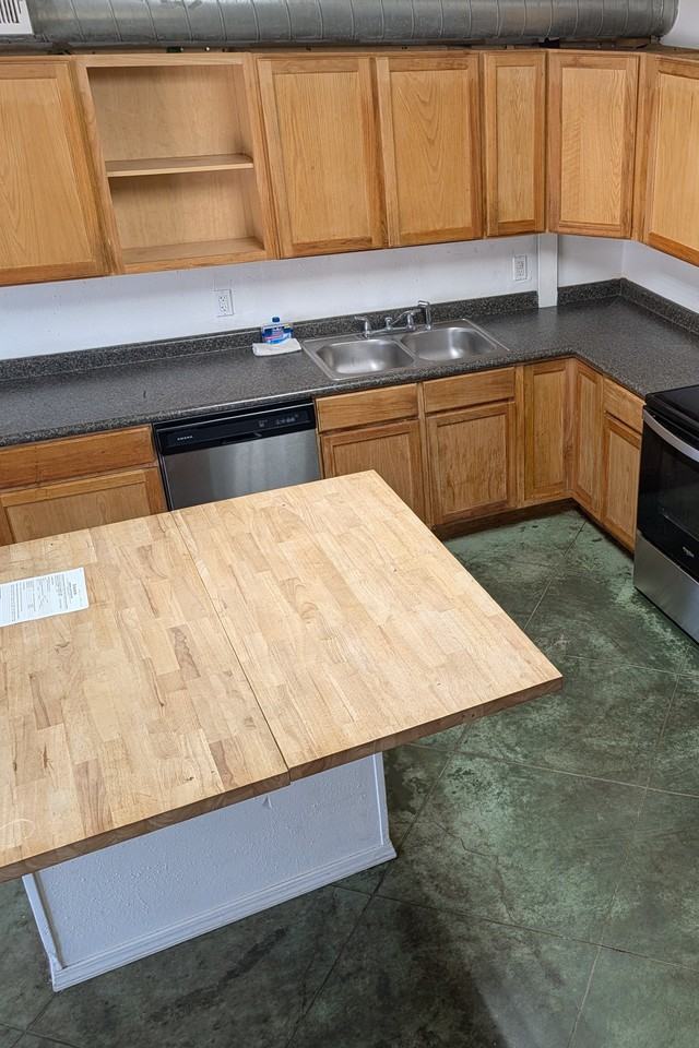 805 E Avenue C #1 - Photo 5 of 7