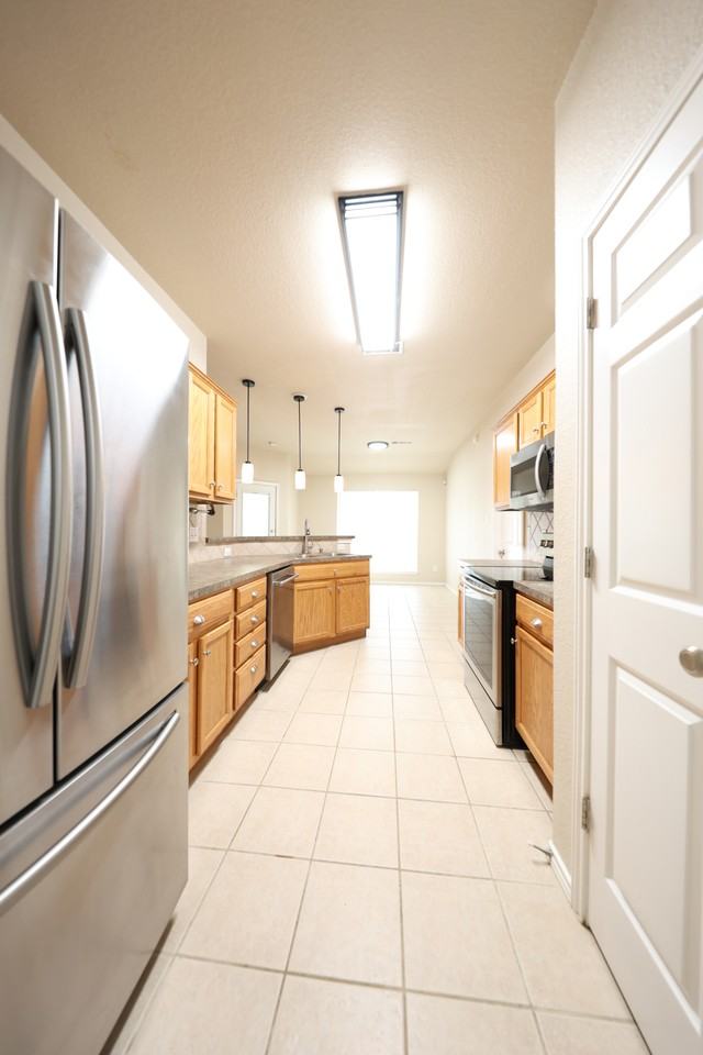 2004 Jake Dr - Photo 5 of 23