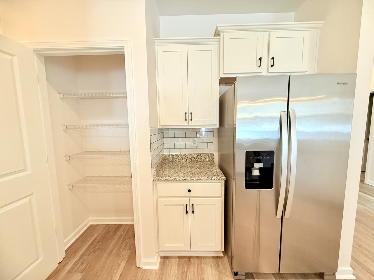 236 Legends Village Loop - Photo 3 of 26