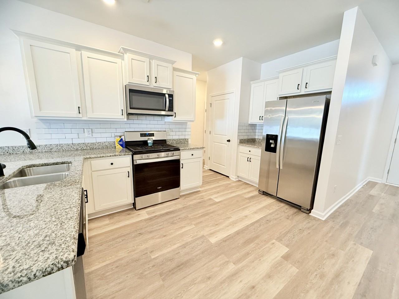 236 Legends Village Loop - Photo 5 of 26