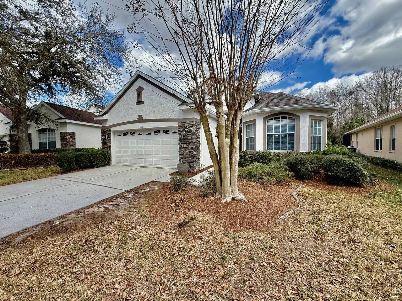 10226 Evergreen Hill Dr - Photo 2 of 44