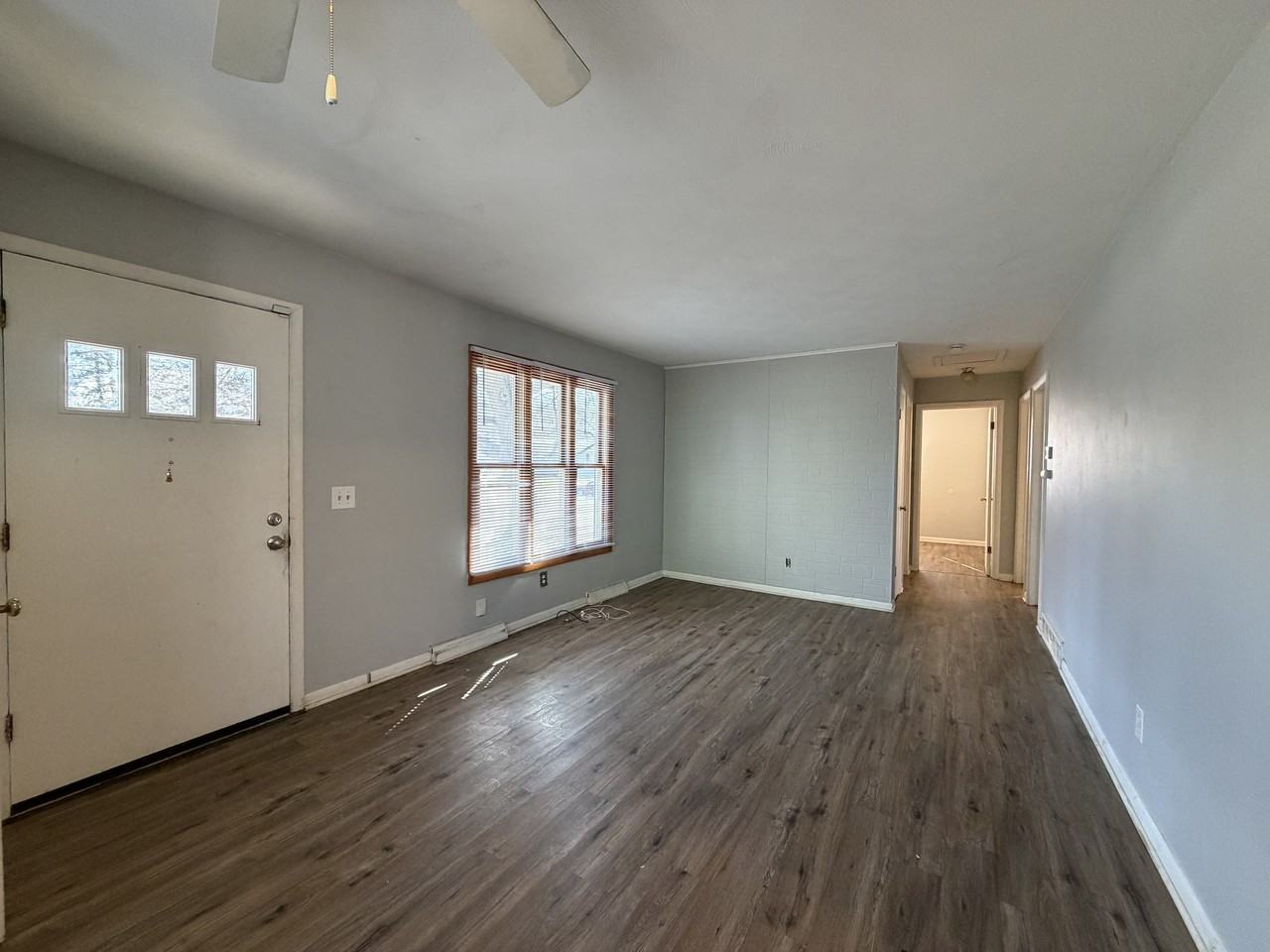 1401 Trimble Ave - Photo 4 of 13