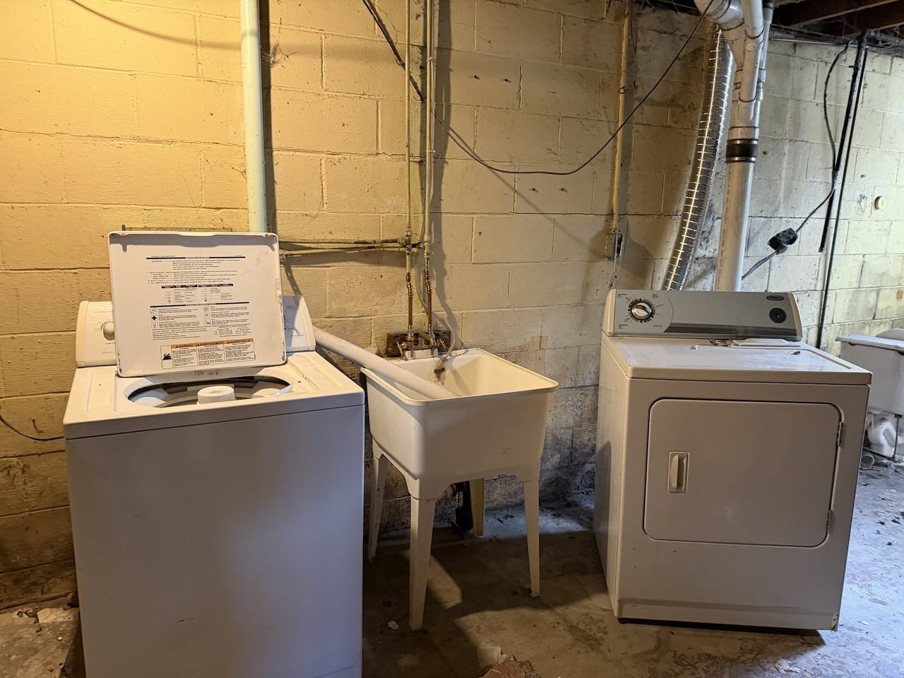 1401 Trimble Ave - Photo 7 of 13