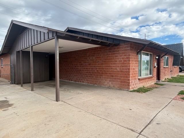 4208 W Rose Ln - Photo 2 of 30