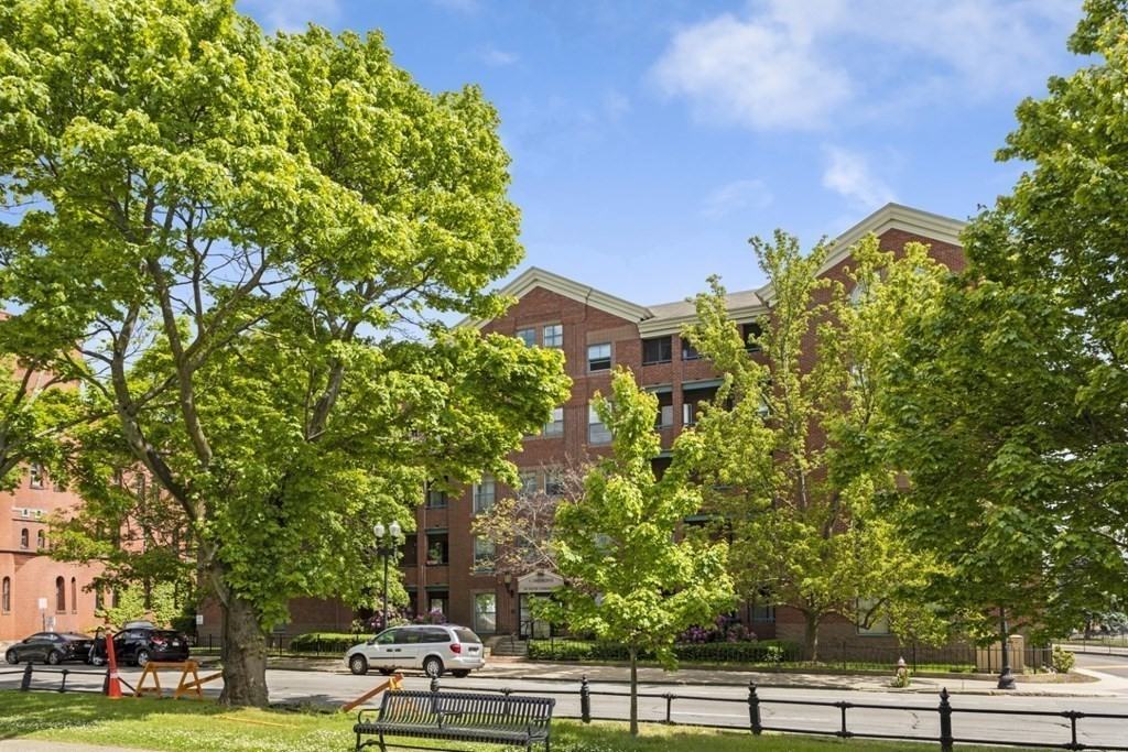 50 S Common St - Photo 4 of 13