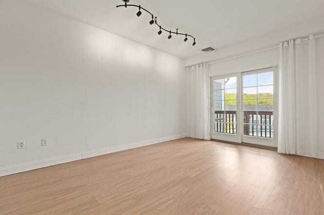 501 Commerce Dr #69904G - Photo 5 of 12