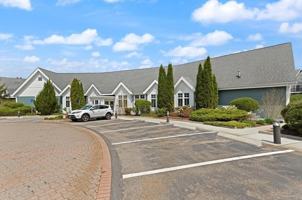 featured image of 501 Commerce Dr