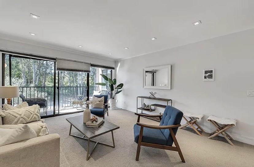 225 Vallejo Dr - Photo 2 of 12