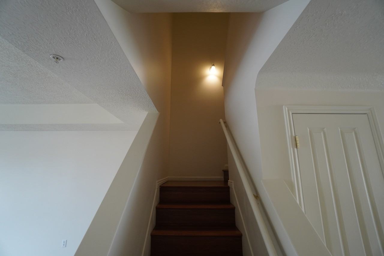 141 25th St - Photo 7 of 22