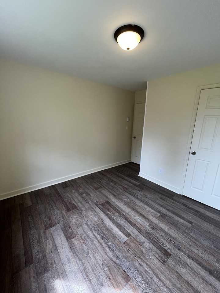 171 Leola St - Photo 4 of 11