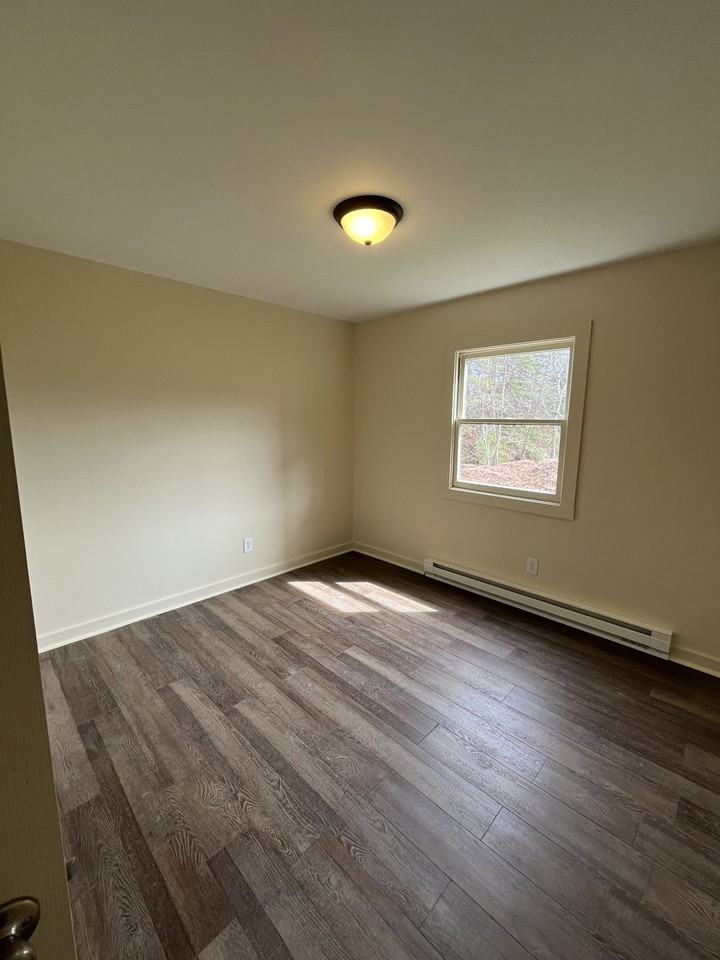 171 Leola St - Photo 5 of 11