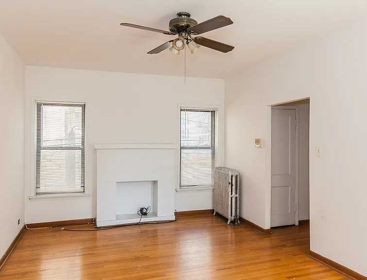 520 W Diversey Pkwy #1W - Photo 3 of 11