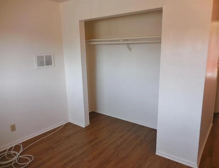 807 Embarcadero Del Norte #16 - Photo 6 of 13