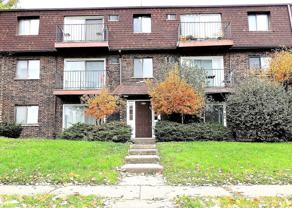 1225 Whispering Hills Ct #1B - Photo 1 of 1