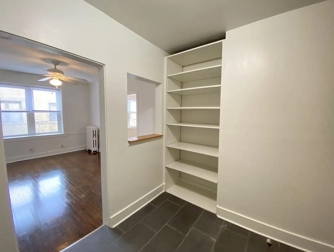 3744 N Pine Grove Ave #3W - Photo 5 of 9