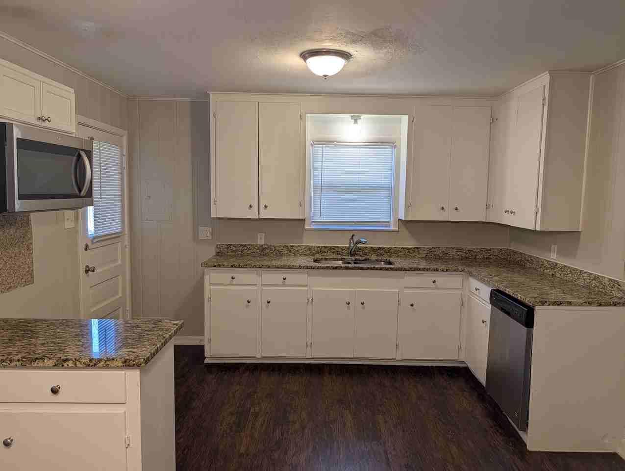 2716 Bilglade Rd - Photo 3 of 10