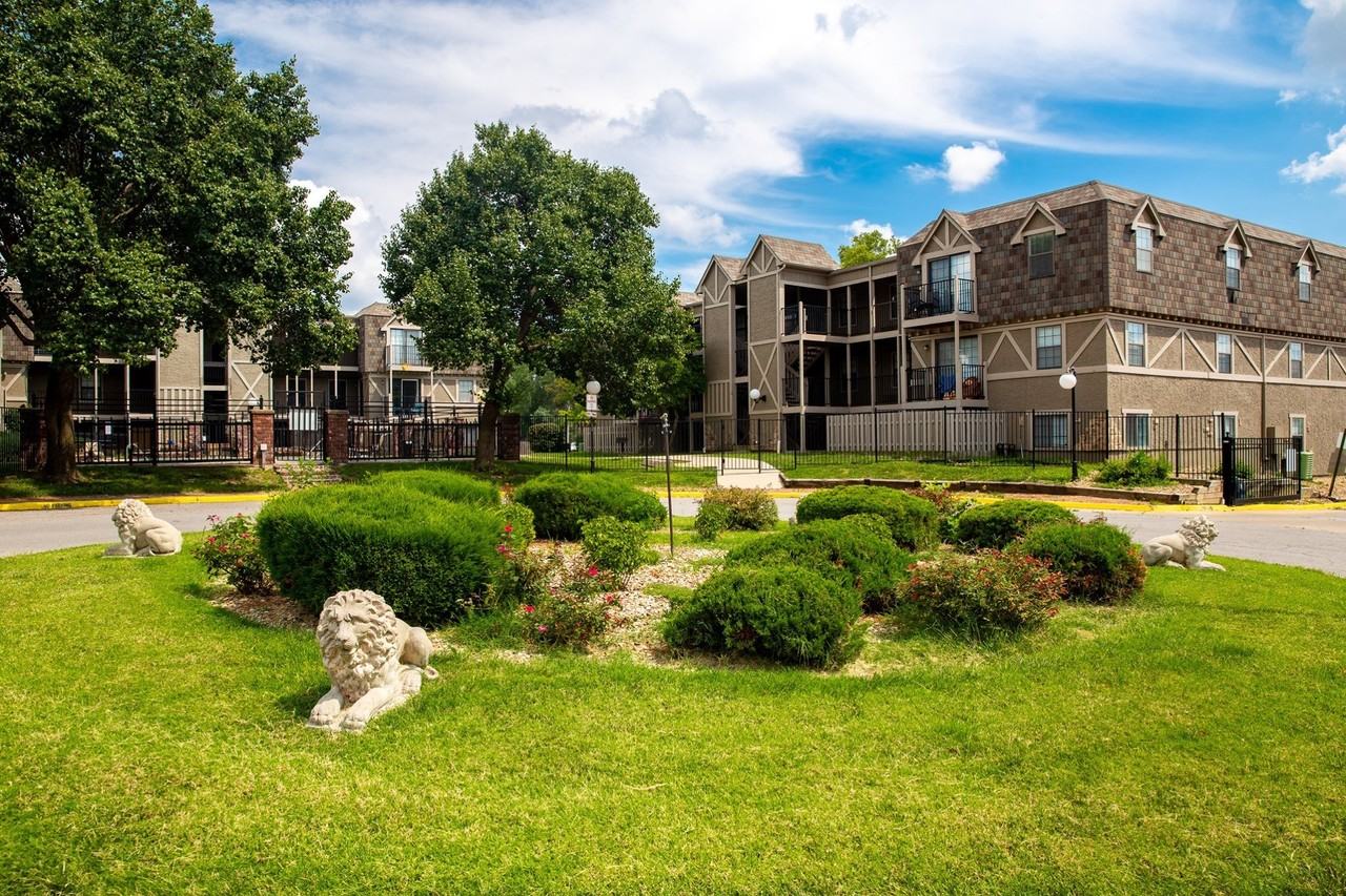 Haverford West - Photo 2 of 18