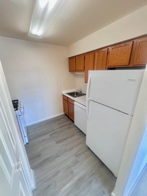 631 Waterloo Rd - Photo 5 of 9