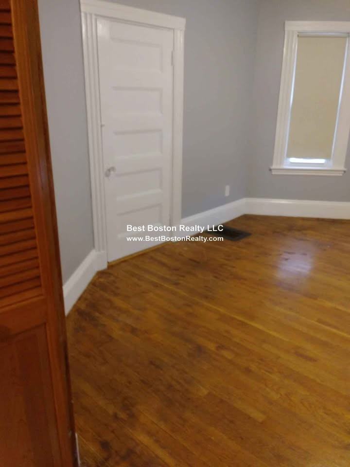 72 Clinton St #2 - Photo 5 of 6