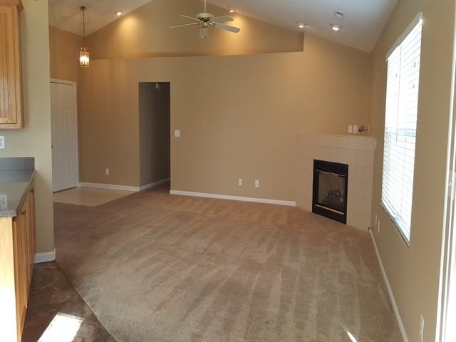 1486 Michael Dr - Photo 3 of 13