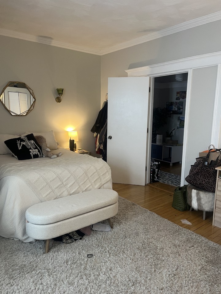 7 Farrington Ave #5 - Photo 6 of 40