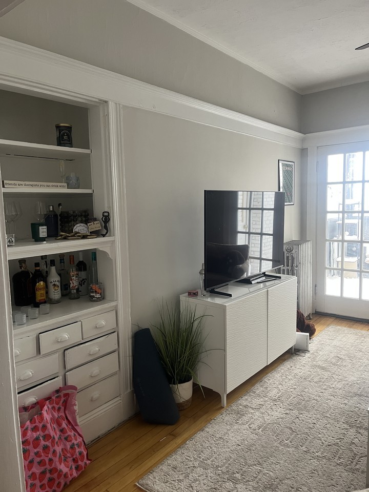7 Farrington Ave #5 - Photo 5 of 40