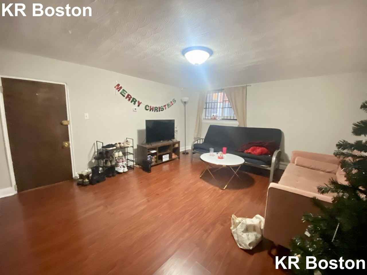 Chiswick Rd. & Commonwealth Ave. #2 - Photo 3 of 31