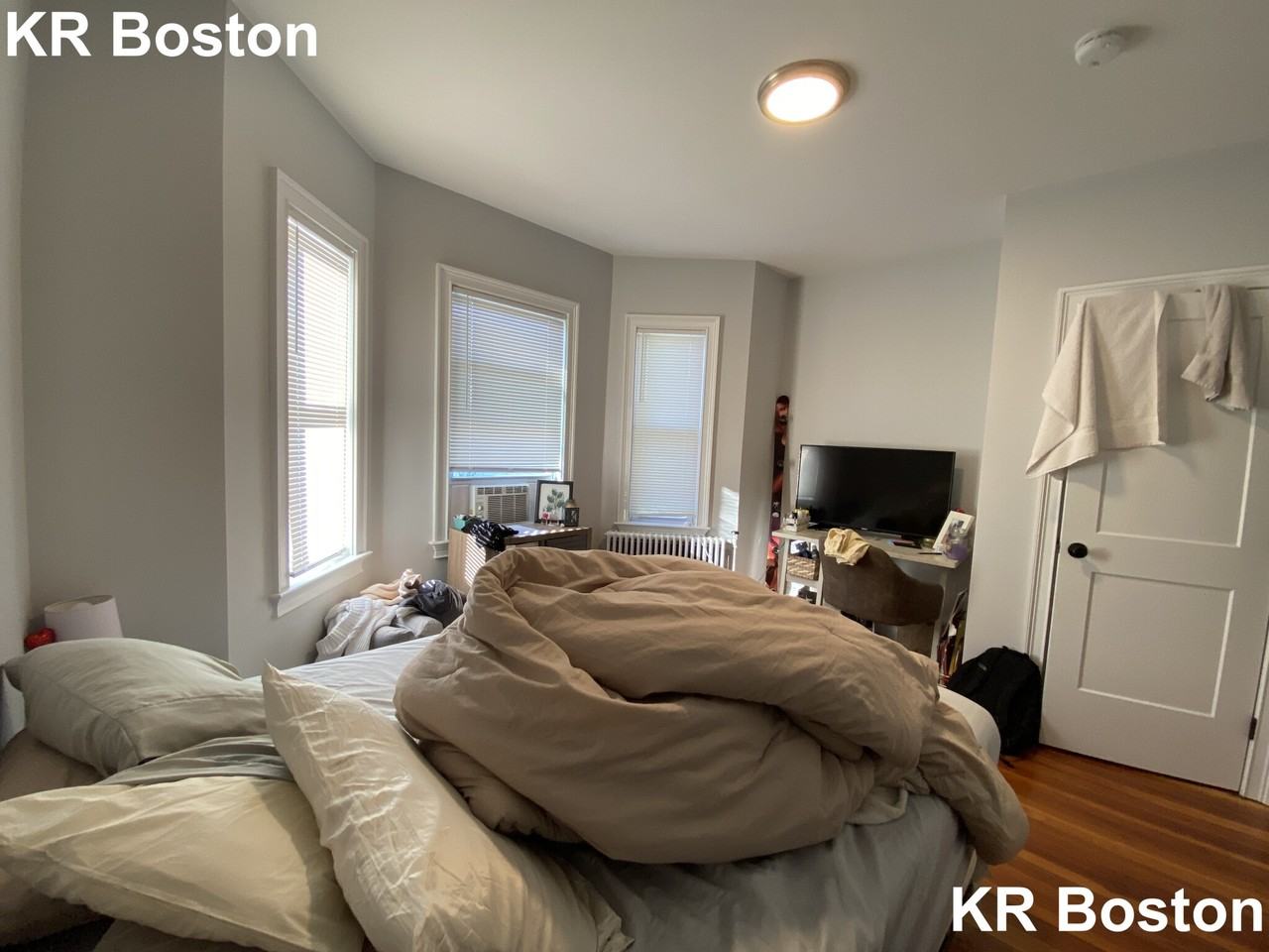 Wallingford Rd #1 - Photo 5 of 44