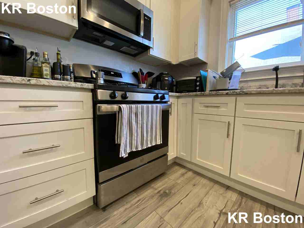 Wallingford Rd #1 - Photo 6 of 44