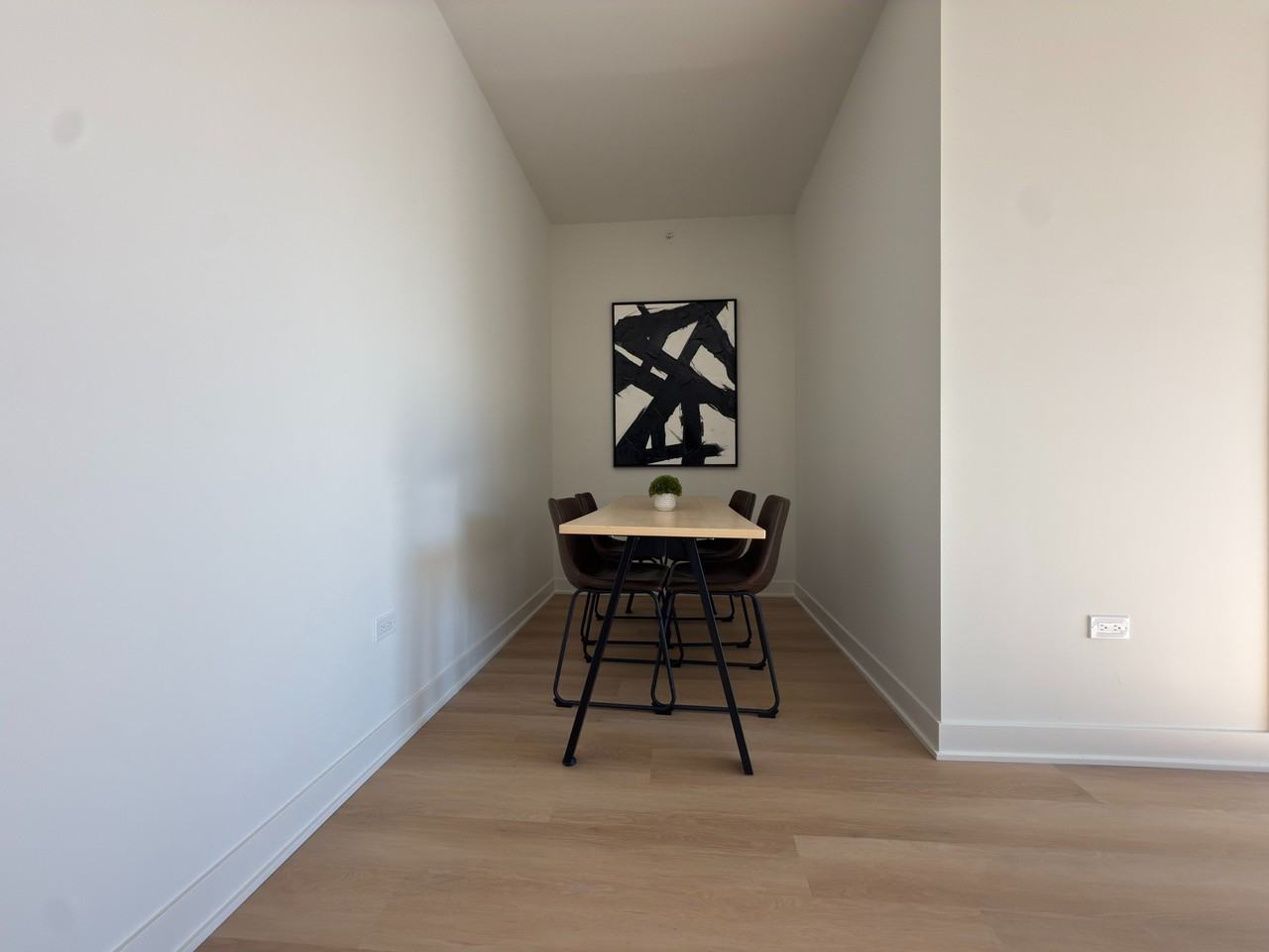 1100 W Grand Ave #517 - Photo 6 of 23