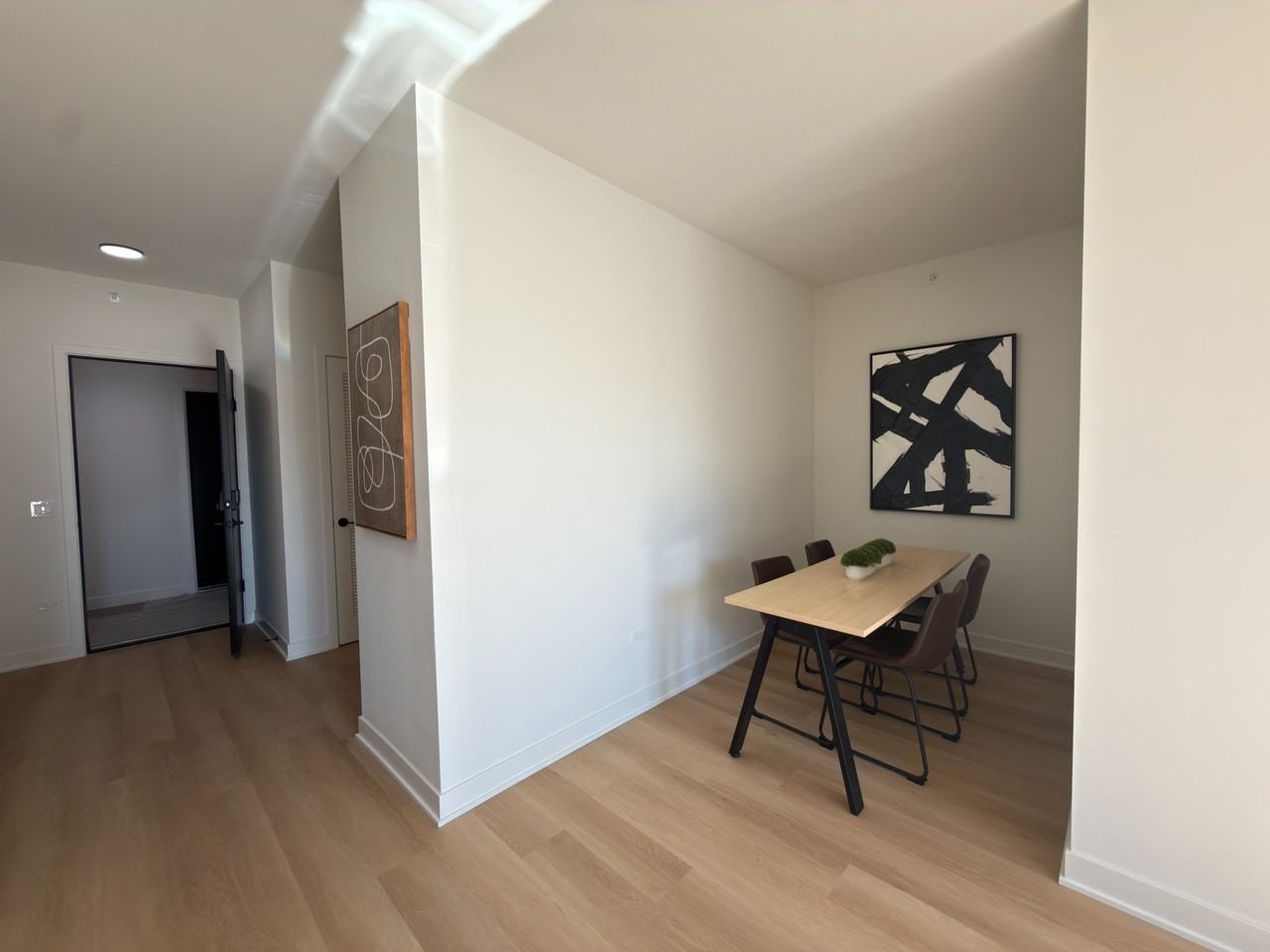 1100 W Grand Ave #517 - Photo 7 of 23