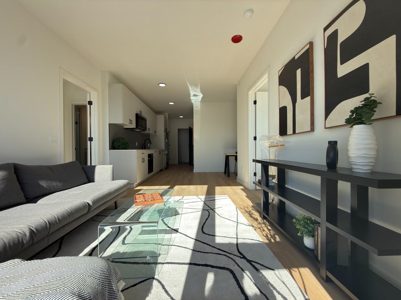 1100 W Grand Ave #517 - Photo 3 of 23