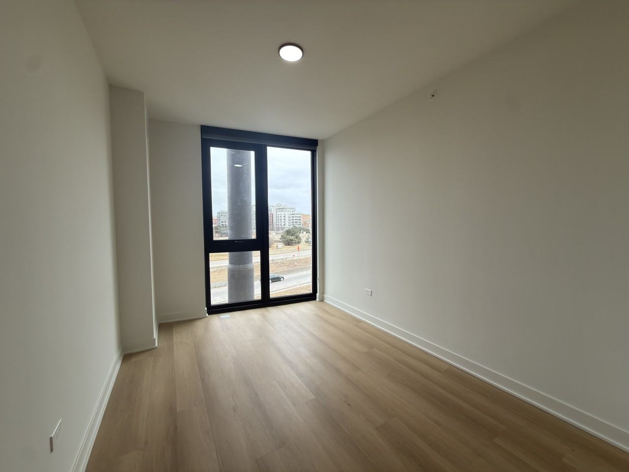 1100 W Grand Ave #207 - Photo 7 of 15