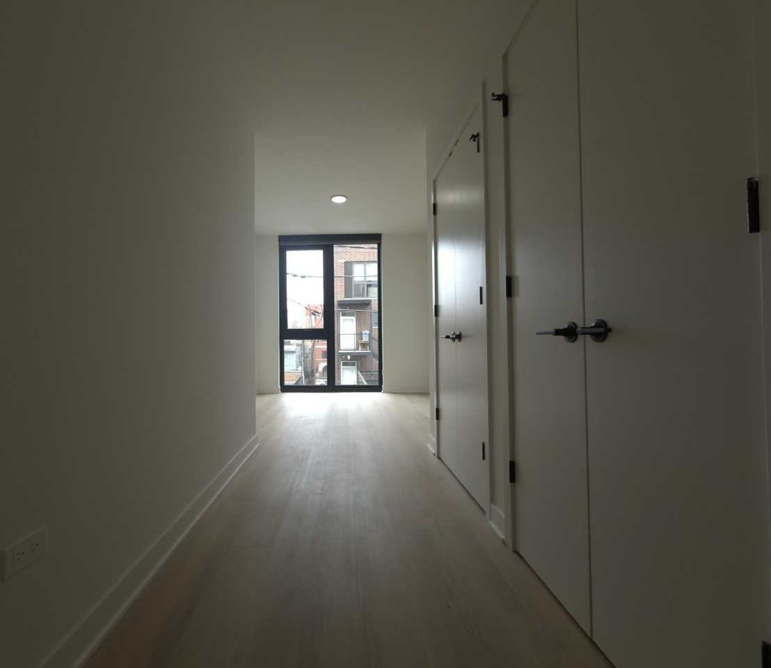 1100 W Grand Ave #319 - Photo 3 of 13