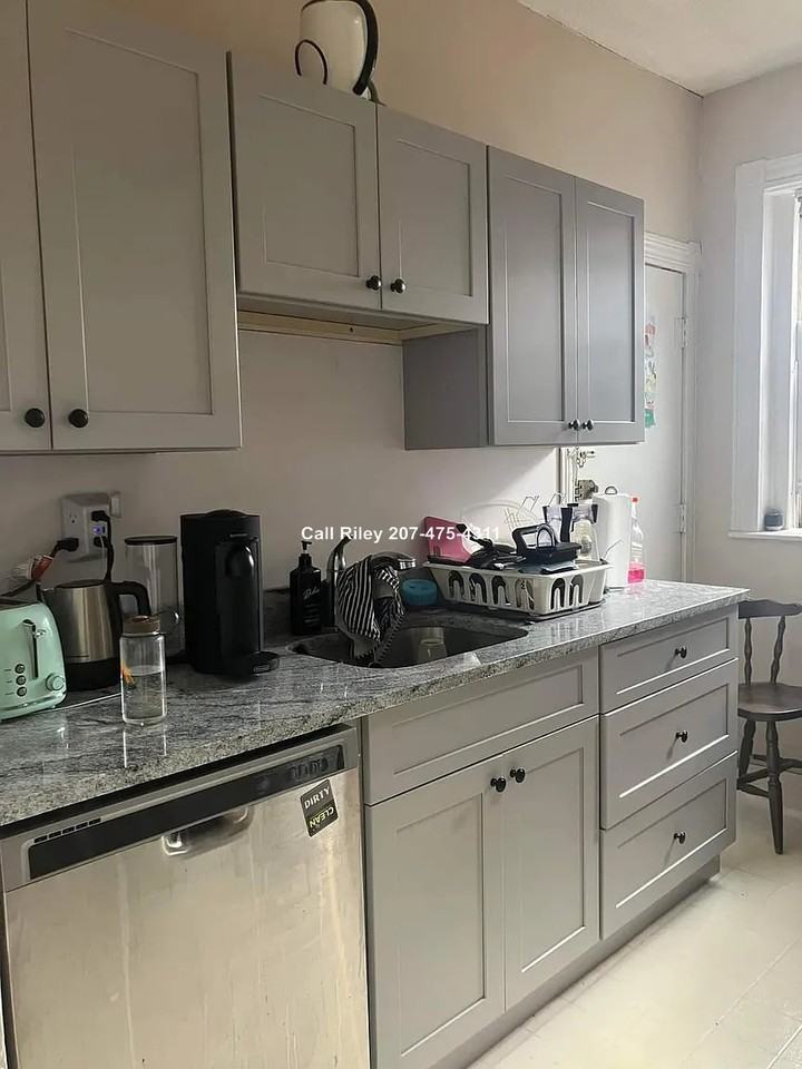 20 Glenville Ave #3 - Photo 2 of 5