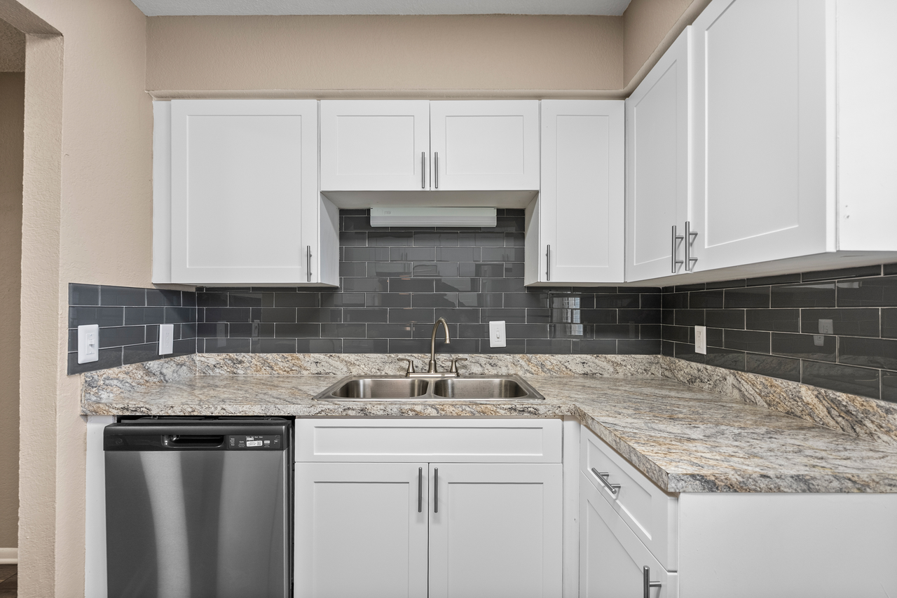 Villas at Deer Park Apartments - Photo 3 of 23