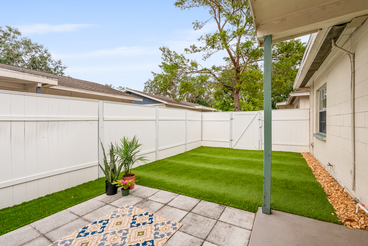 Villas at Deer Park Apartments - Photo 5 of 23