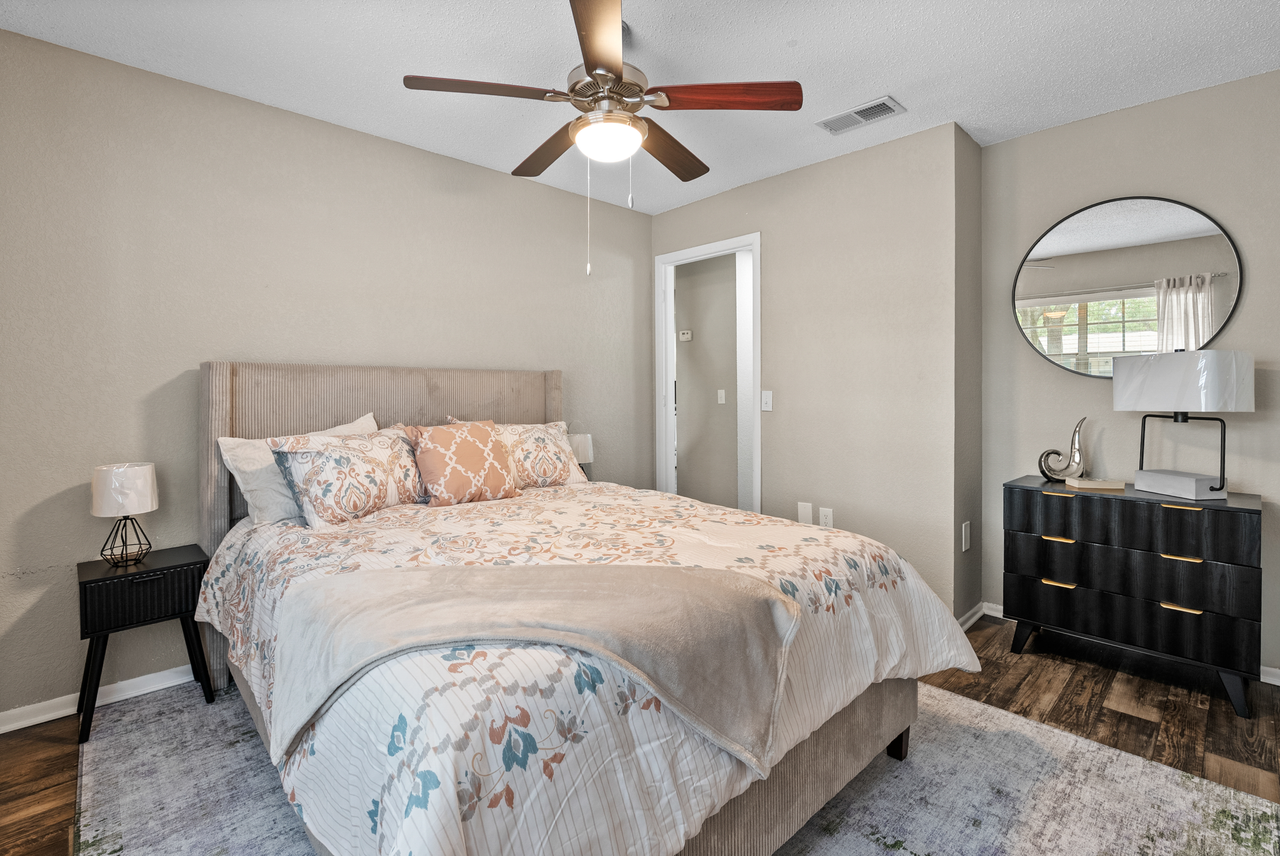 Villas at Deer Park Apartments - Photo 7 of 23