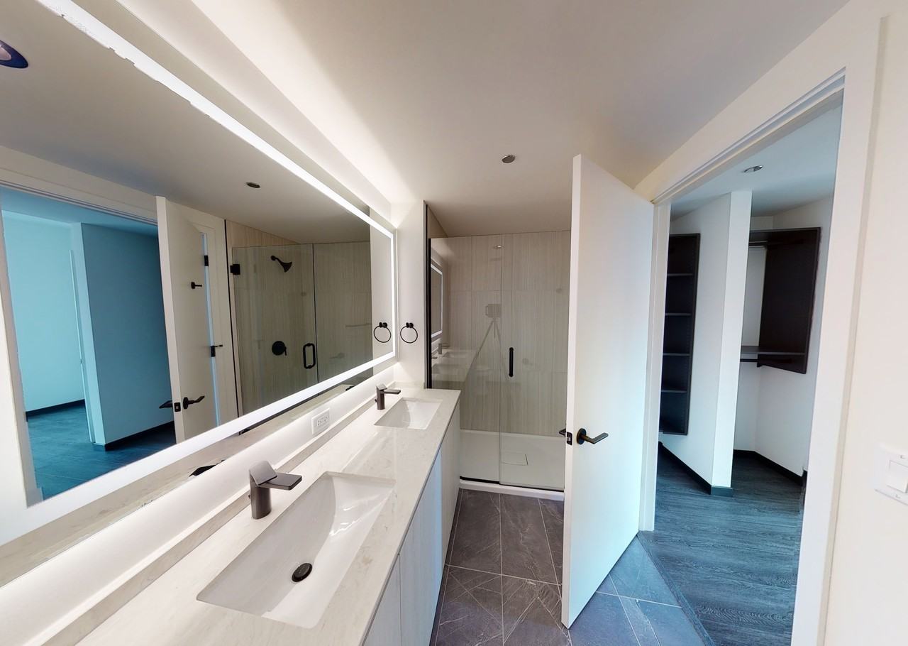 1266 W Randolph St #1803 - Photo 6 of 38