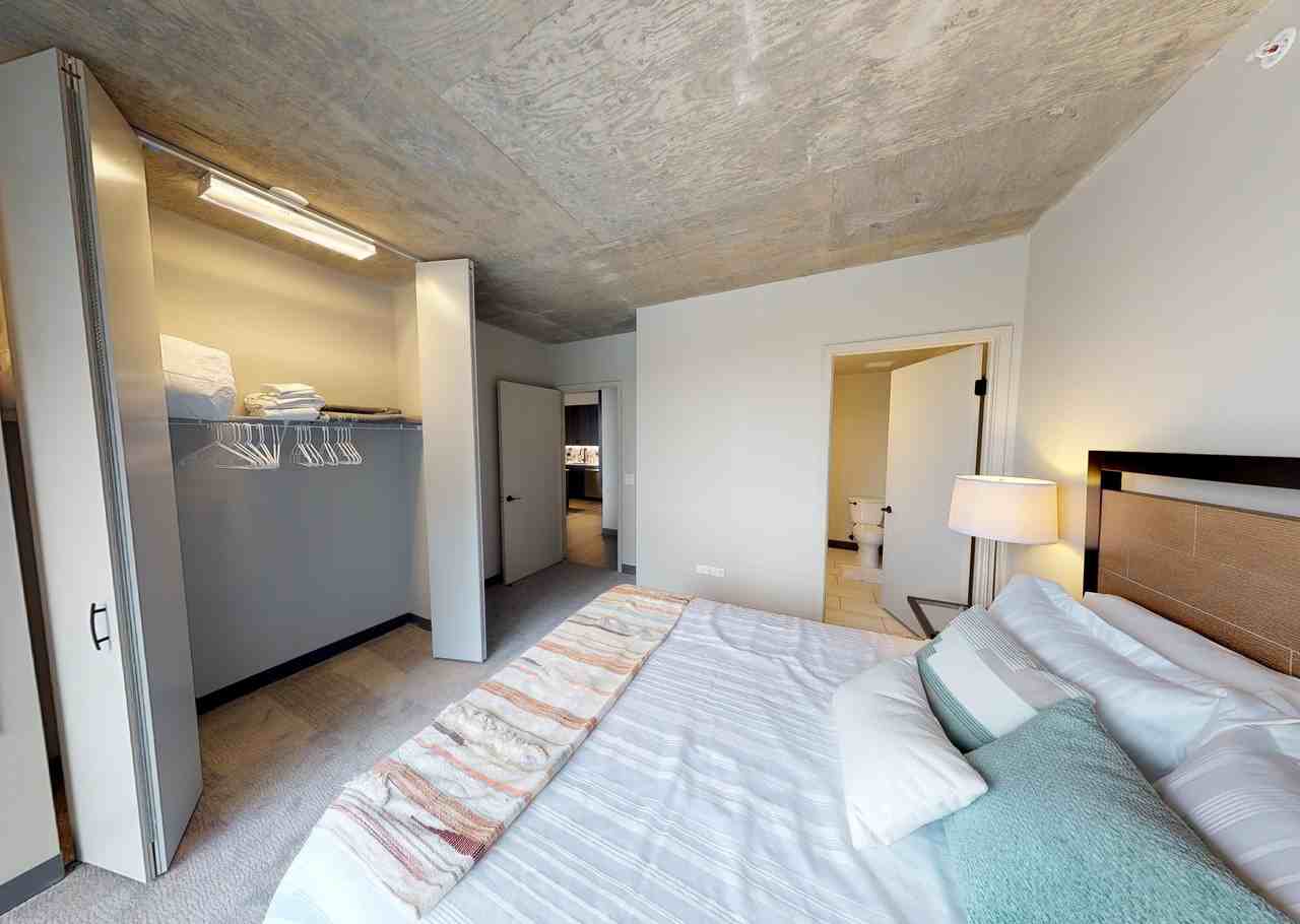 1312 W Lake St #1203 - Photo 5 of 32