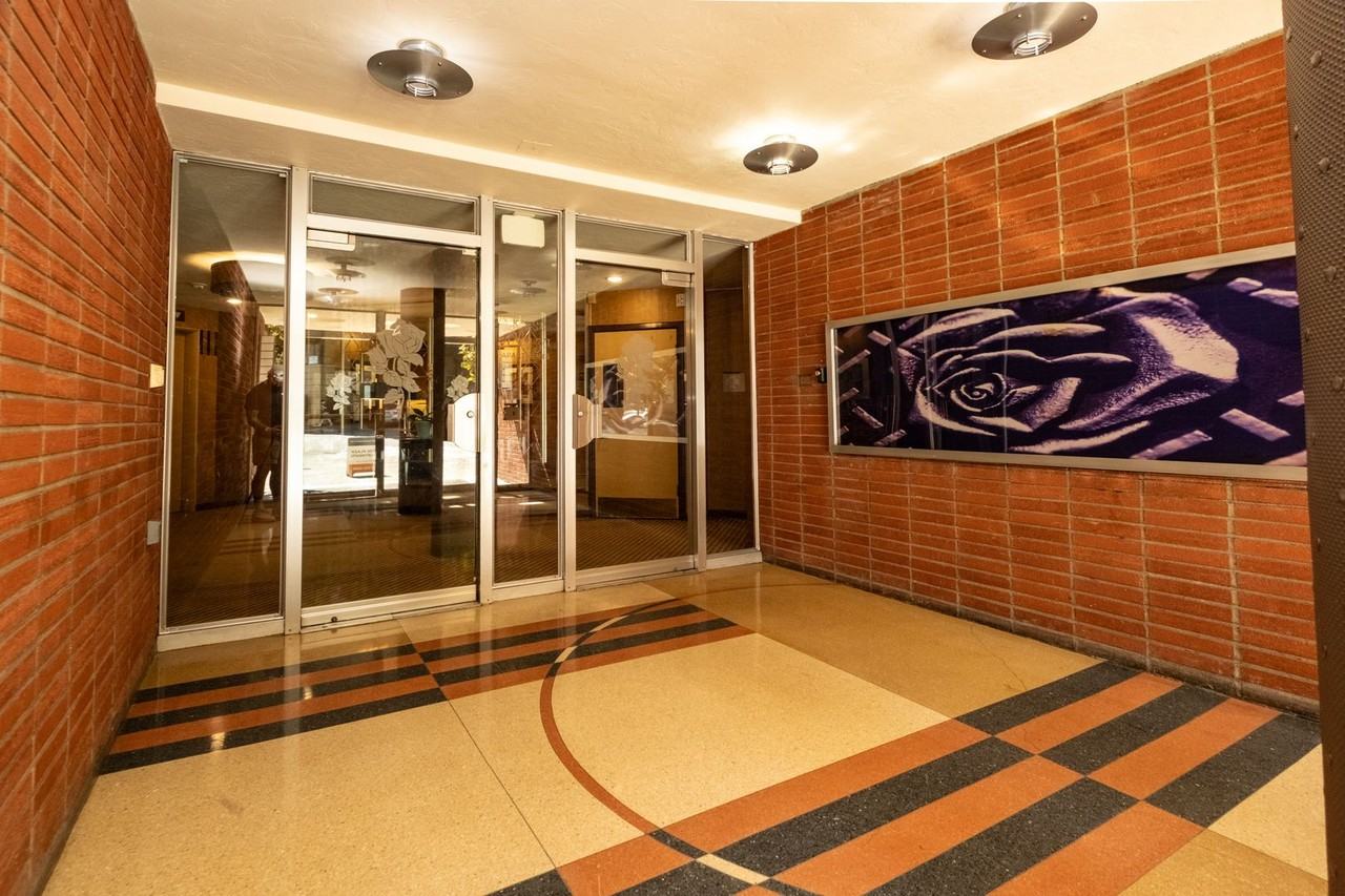 ROSE PLAZA APARTMENTS (RISI01) - Photo 7 of 50