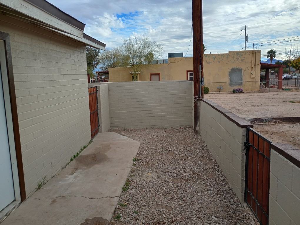 603 N D St #08 - Photo 4 of 17