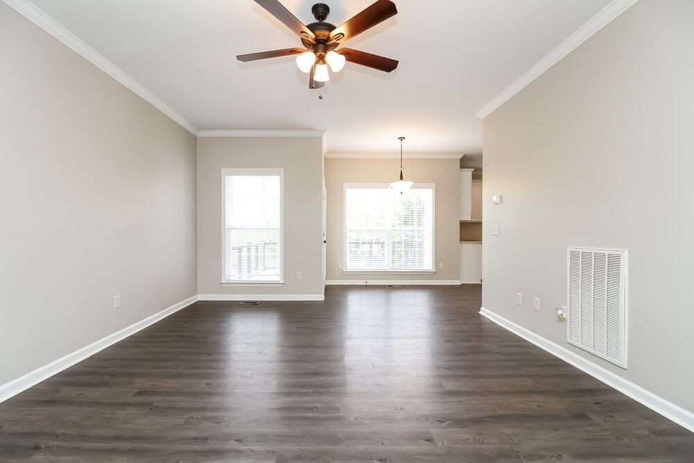 7883 Rainey Dr - Photo 5 of 17