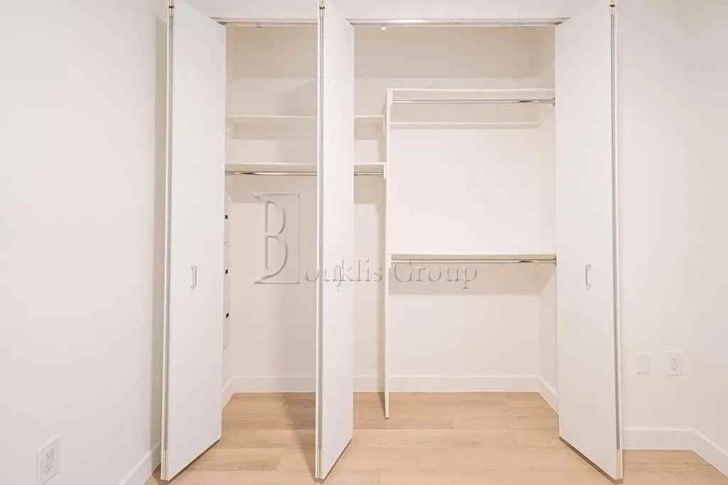 Water St #2322 - Photo 4 of 6