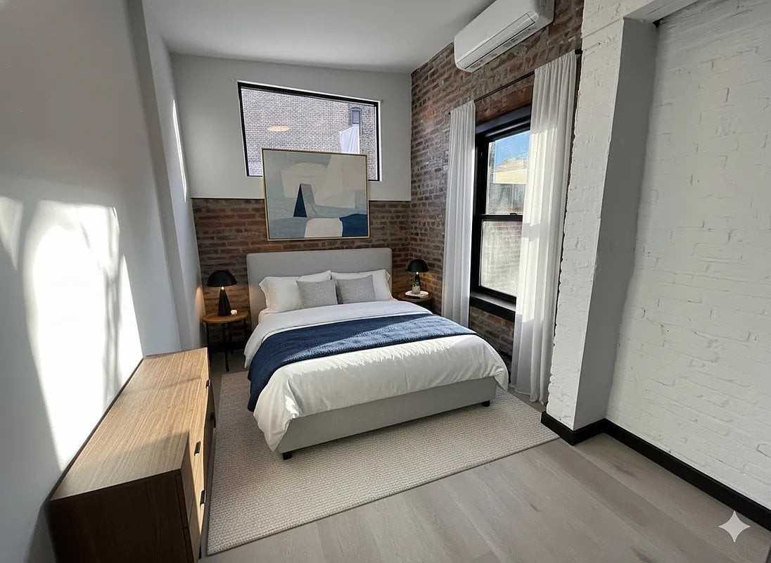 564 Hudson St #PHN - Photo 3 of 8