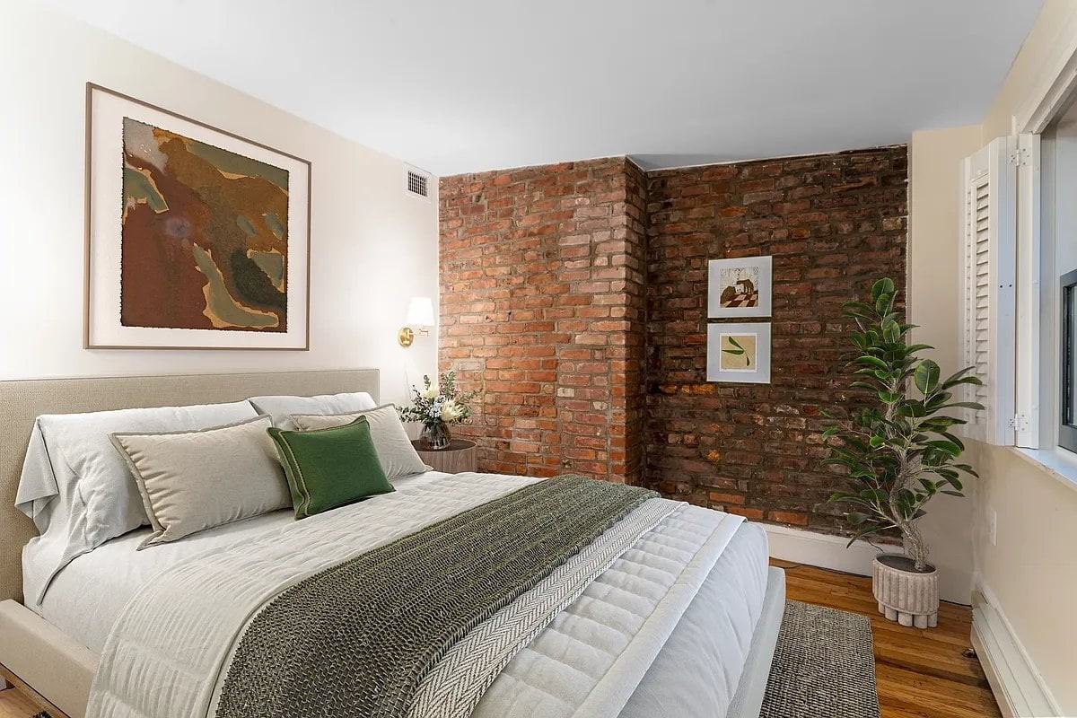 290 W 12th St #1C - Photo 5 of 6