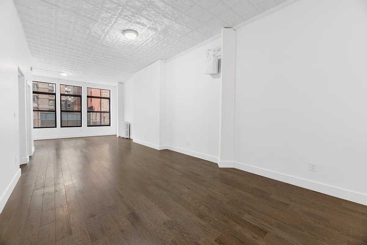 52 W 27th St #3 - Photo 5 of 8