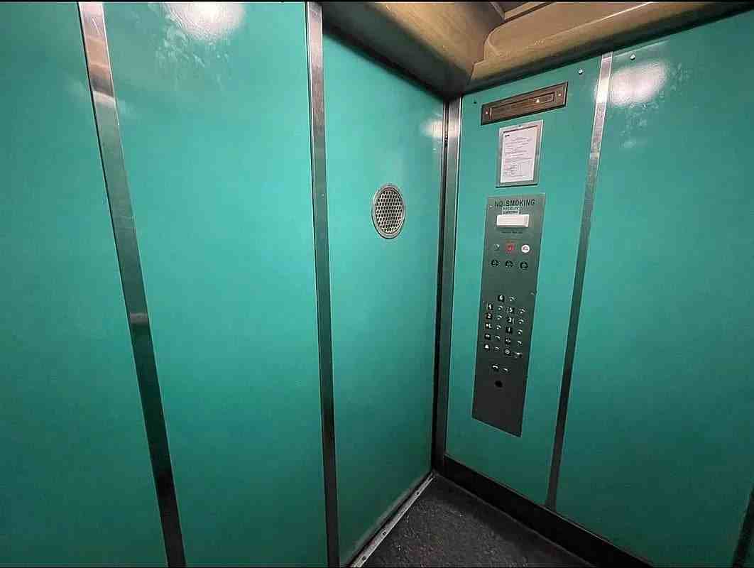 7210 37th Ave #507 - Photo 6 of 8