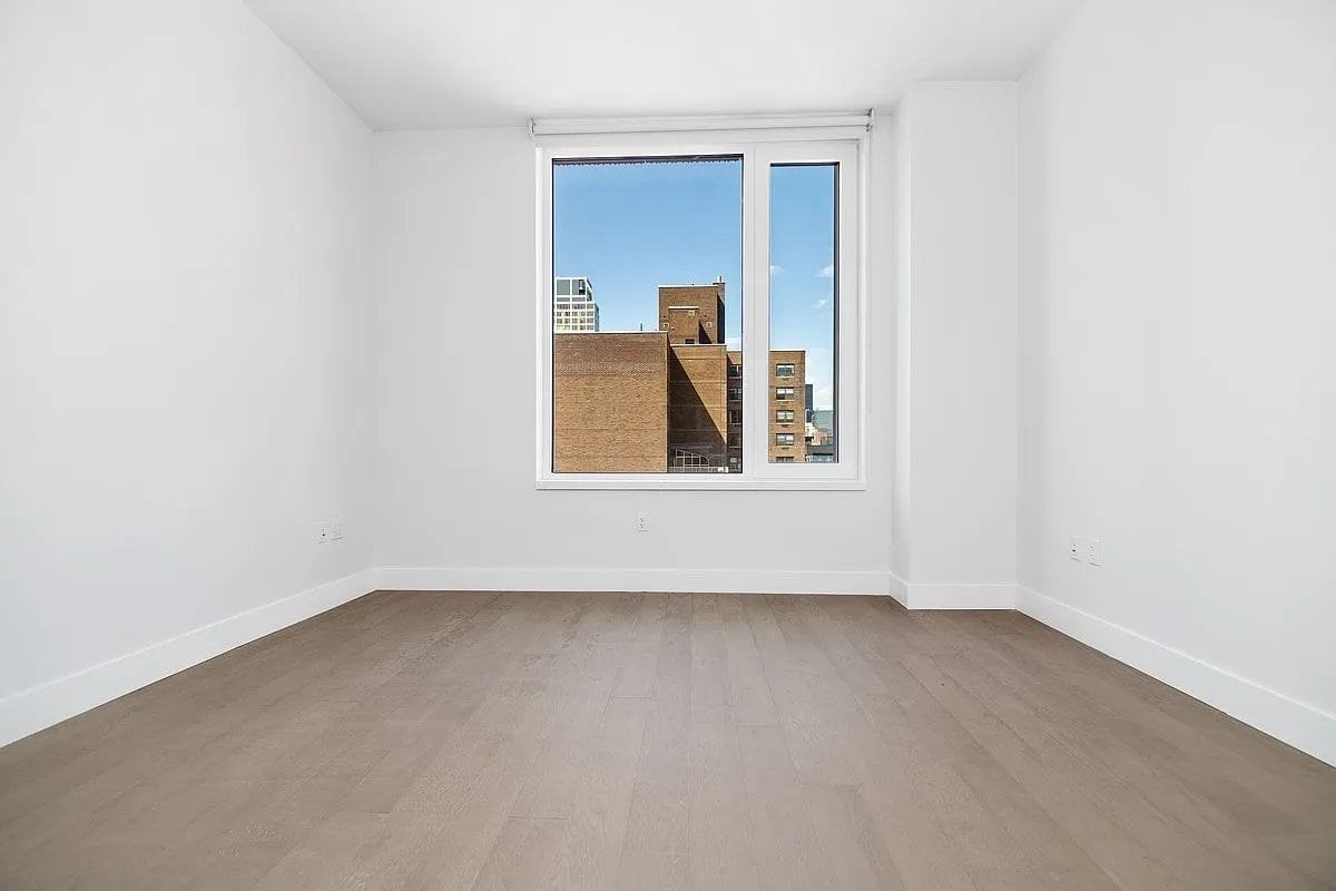 200 E 23rd St #6F - Photo 3 of 6