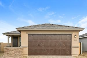 featured image of 10746 W Bloch Rd